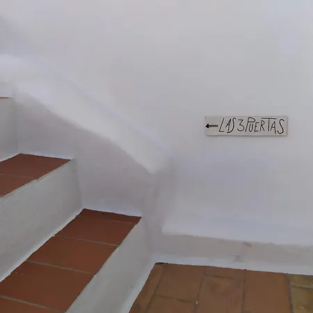 3 Puertas 1 Apartment