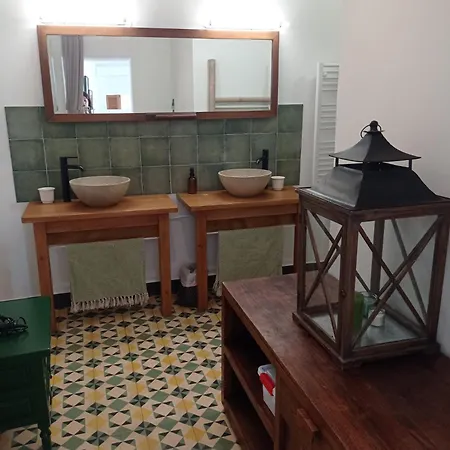 Apartment 3 Puertas 1 *